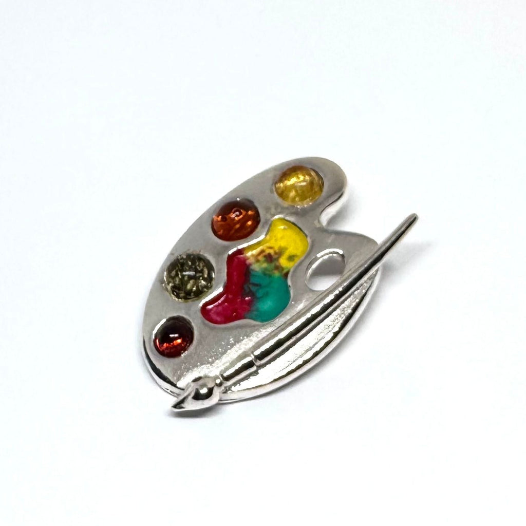 Pain Palette Pendant in Silver with Amber