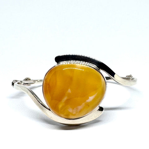 Butter Amber Modern Bracelet