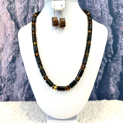 Amber Beaded Necklace (cylinders)