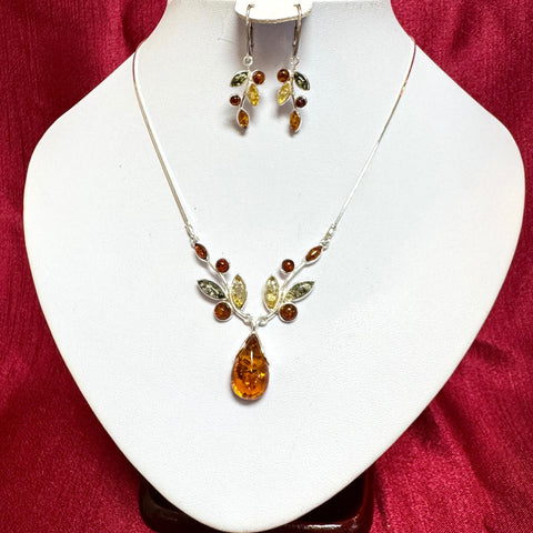 Amber Drop and Leaves Necklace with Matching Earrings