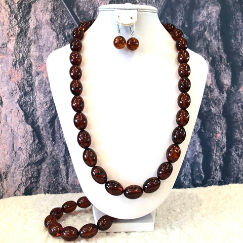Cherry Amber Beaded Necklace (Olives)