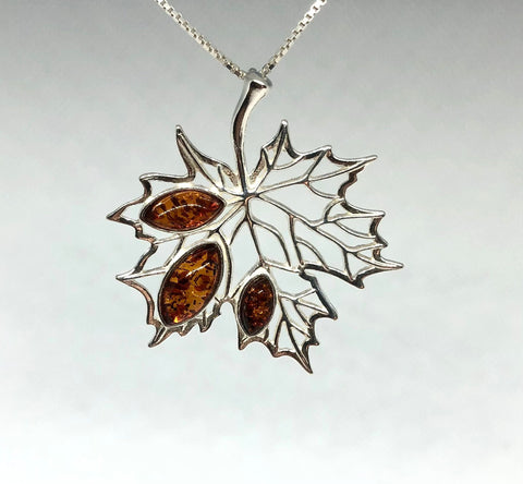 Maple Leaf Pendant in Silver with Amber