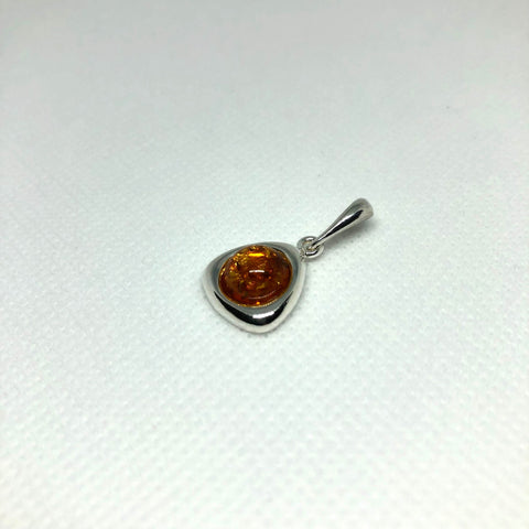 Amber Pendant in Triangle Silver Setting